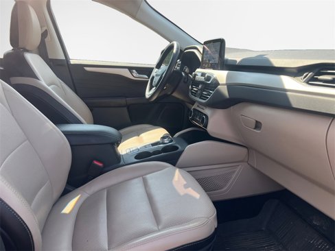 Used 2022 Ford Escape SEL w/ Technology Package image 26