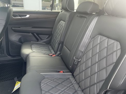 New 2026 Volkswagen Atlas SEL Premium R-Line image 15