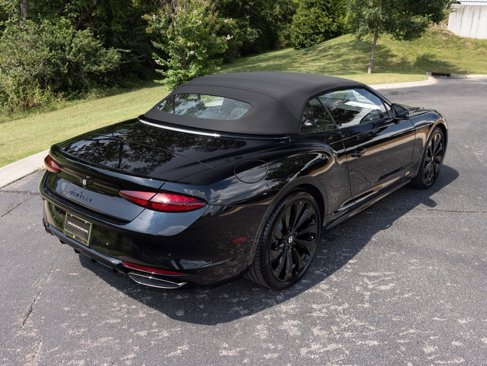 New 2025 Bentley Continental GTC image 58