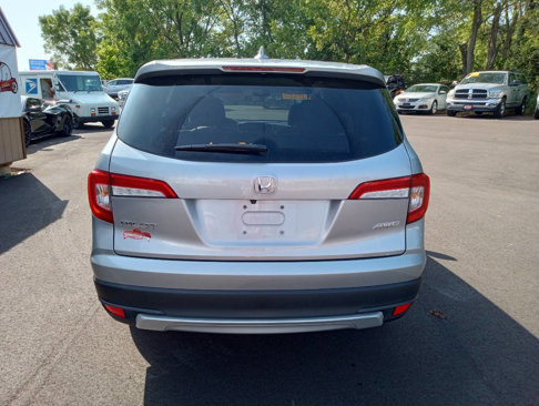 Used 2020 Honda Pilot EX image 5