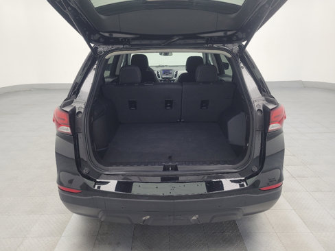 Used 2022 Chevrolet Equinox LS image 29