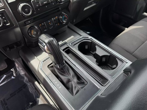 Used 2017 Ford F150 XLT w/ Equipment Group 302A Luxury image 14