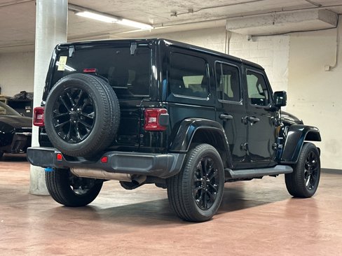 Certified 2022 Jeep Wrangler Unlimited Sahara image 5