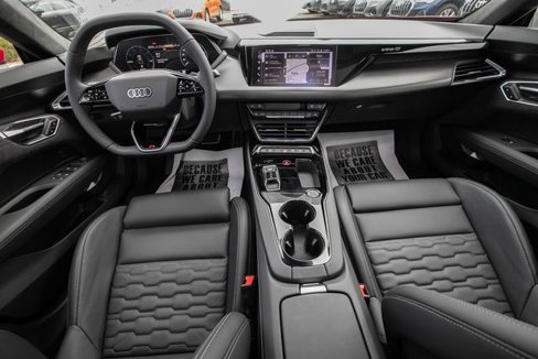 New 2025 Audi S e-tron GT Prestige image 26