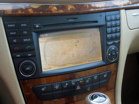 Used 2009 Mercedes-Benz E 350 Sedan image 11