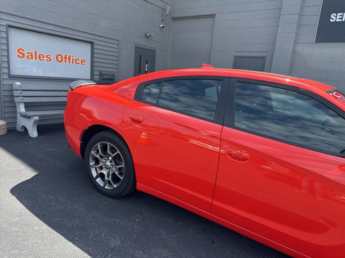 Used 2017 Dodge Charger SXT w/ Driver Confidence Group image 9