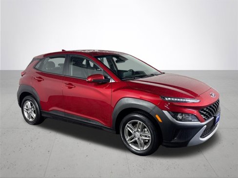 Used 2023 Hyundai Kona SE image 4