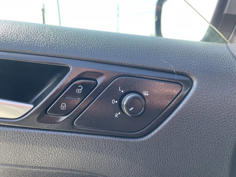 Used 2018 Volkswagen Jetta SE image 28