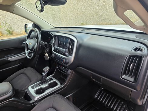 Used 2022 Chevrolet Colorado LT w/ Fleet Safety Package image 23