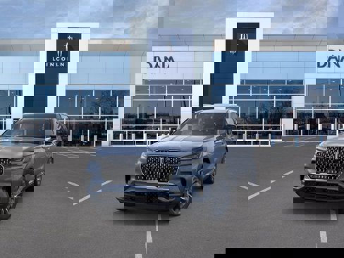 New 2025 Lincoln Aviator Reserve w/ Luxury Package image 2