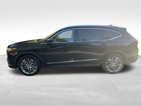 Certified 2023 Acura MDX SH-AWD image 3