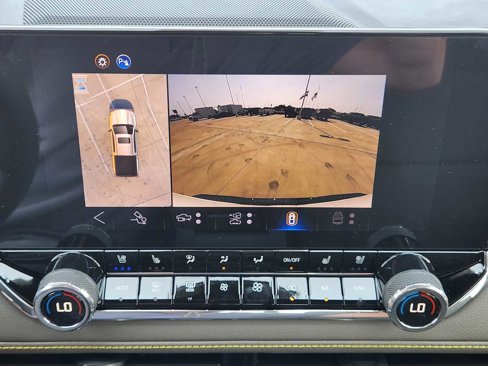 New 2026 Chevrolet Colorado ZR2 w/ Technology Package image 13