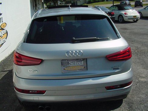 Used 2018 Audi Q3 2.0T Premium Plus w/ Premium Plus Package image 8