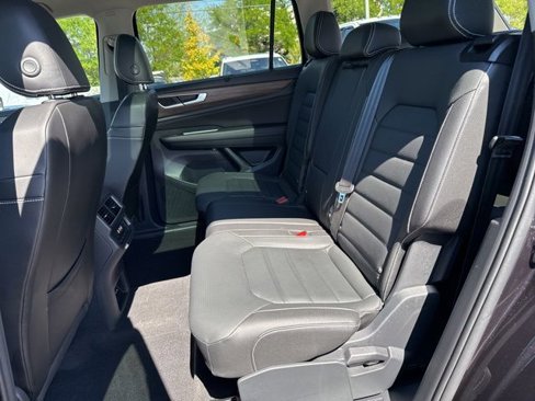 Certified 2025 Volkswagen Atlas SEL image 26