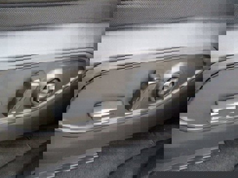 New 2025 Jeep Grand Cherokee Altitude image 35