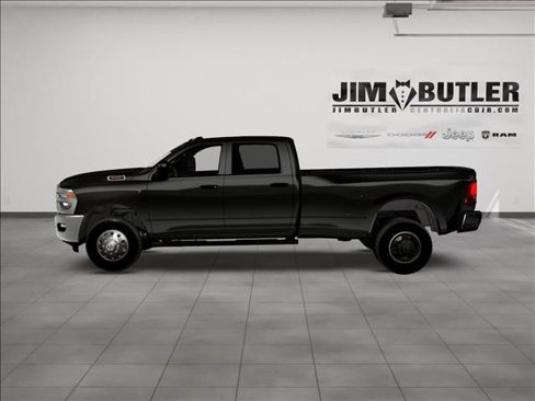 New 2026 RAM 3500 Tradesman image 5