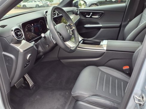 Certified 2024 Mercedes-Benz GLC 300 4MATIC image 11