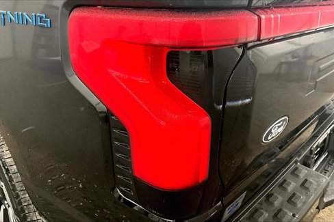 New 2025 Ford F150 Lightning Platinum image 28