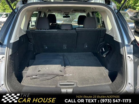 Used 2021 Nissan Rogue S image 18