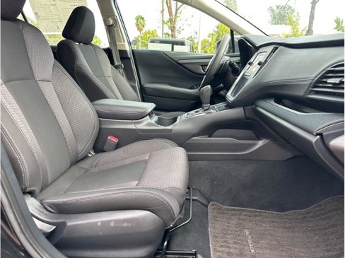 Used 2022 Subaru Outback image 11
