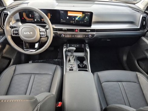 New 2025 Kia Sorento S image 13