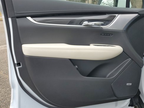 New 2025 Cadillac XT6 Sport w/ Technology Package image 23