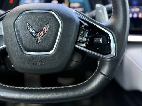 Used 2022 Chevrolet Corvette Stingray Preferred Cpe w/ Body-Color Dual Roof Package image 25