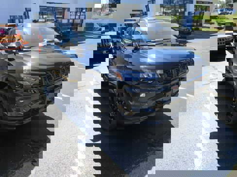 New 2026 Jeep Compass Latitude image 3