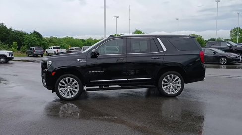 Used 2024 GMC Yukon Denali w/ Advanced Technology Package image 5