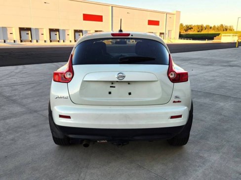 Used 2011 Nissan Juke SL image 4