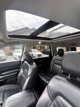 Used 2022 Nissan Pathfinder Platinum image 28