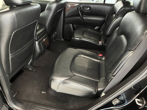 Used 2017 INFINITI QX80 Limited w/ Driver Assistance Package image 32