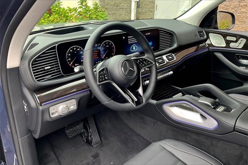 New 2026 Mercedes-Benz GLS 450 4MATIC image 6