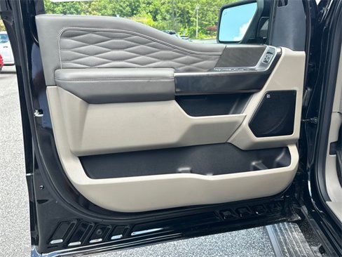 New 2025 Ford F150 Platinum w/ Equipment Group 703A Plus image 10