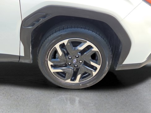 Certified 2025 Subaru Forester Limited image 4
