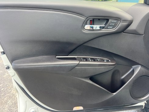 Used 2018 Acura RDX FWD image 11