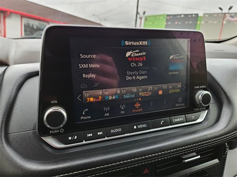 Used 2021 Nissan Rogue S image 18