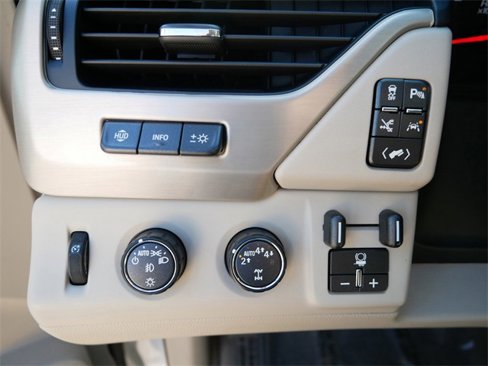 Used 2019 GMC Yukon Denali w/ Denali Ultimate Package image 17