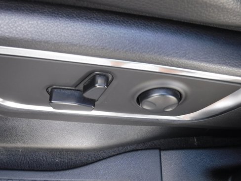 Certified 2025 RAM 1500 Laramie image 20