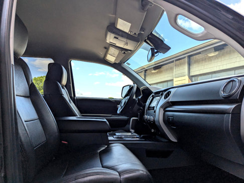 Used 2019 Toyota Tundra SR5 w/ SR5 Upgrade Package image 24