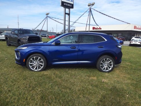 New 2025 Buick Envision Avenir image 8
