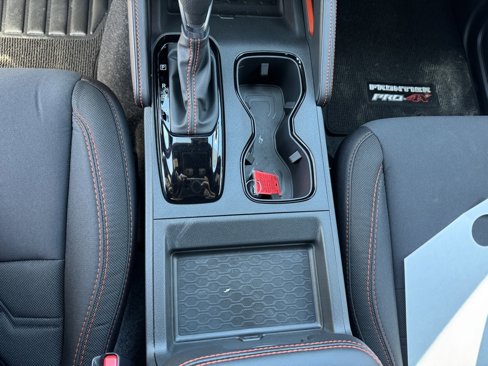 New 2025 Nissan Frontier PRO-4X image 16