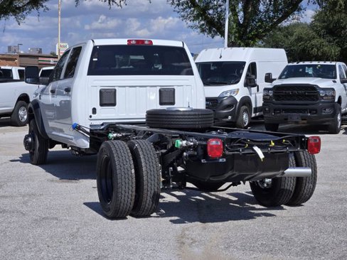 New 2026 RAM 5500 Tradesman image 3