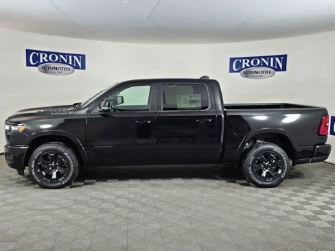New 2026 RAM 1500 4x4 Crew Cab image 2