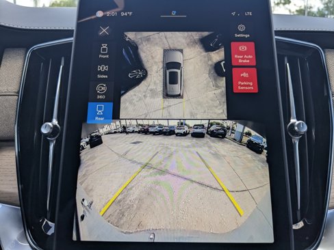 New 2025 Volvo XC90 T8 Plus w/ Protection Package Premier image 31