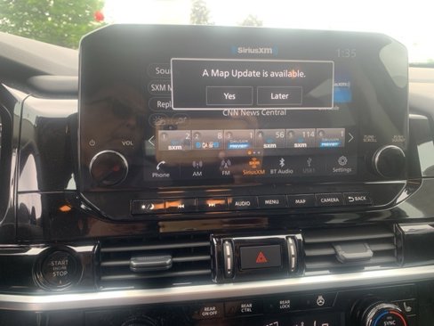 New 2025 Nissan Pathfinder SL image 16