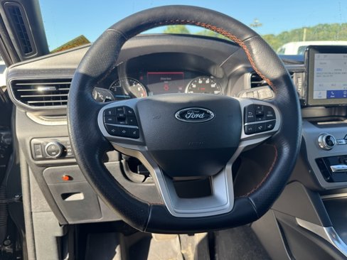 Used 2023 Ford Explorer Timberline w/ Timberline Technology Package image 9