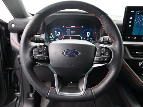 Used 2025 Ford Explorer ST-Line w/ Premium Package image 15