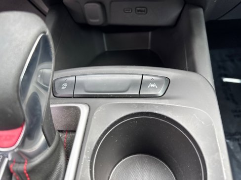 Used 2024 Chevrolet Trax RS image 22