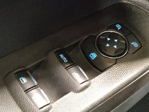 Used 2020 Ford EcoSport SES image 27